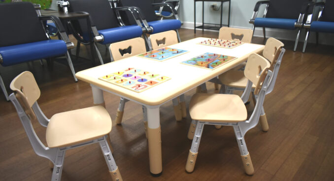 6 kids- long table games